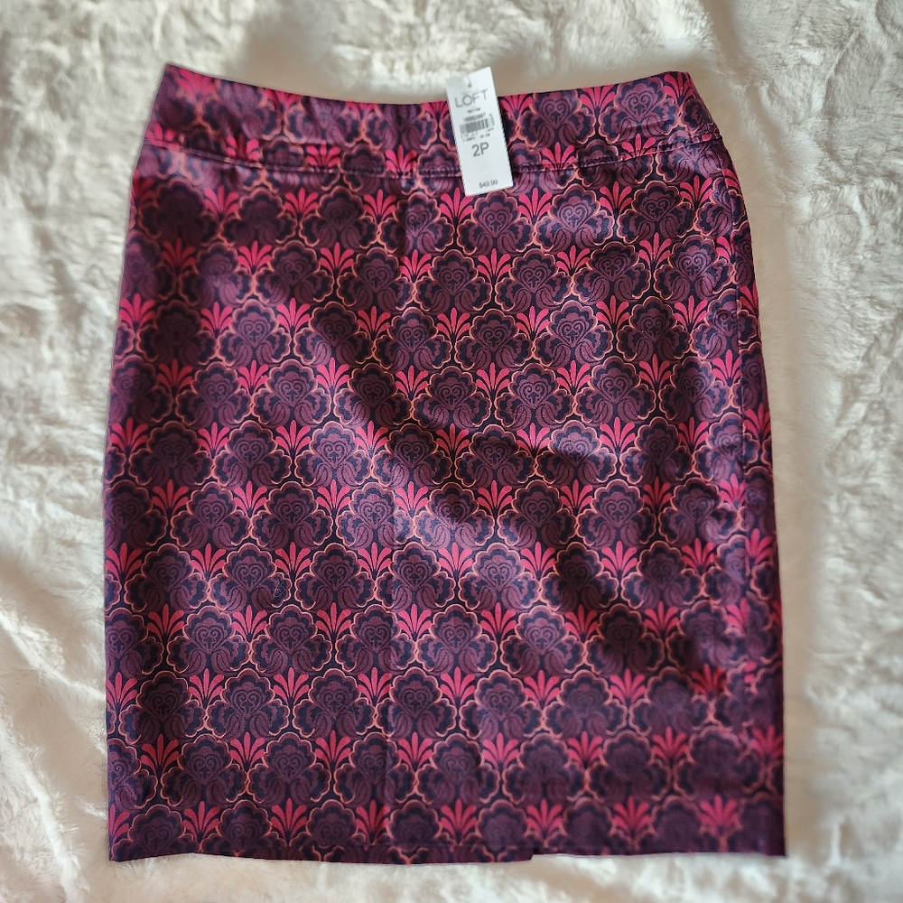 LOFT Burgundy Printed Pencil Skirt, Size  2 Petite
